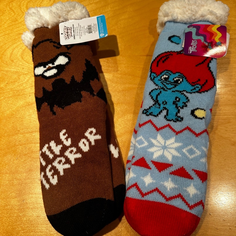 Novelty Sherpa socks- lot of 2. Looney Toons- Tasmanian Devil & Trolls